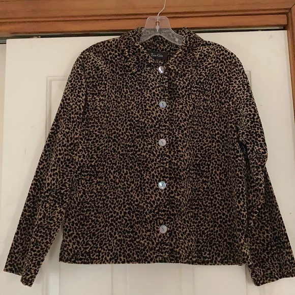 Lightweight Jacket - Picture 8 of 8